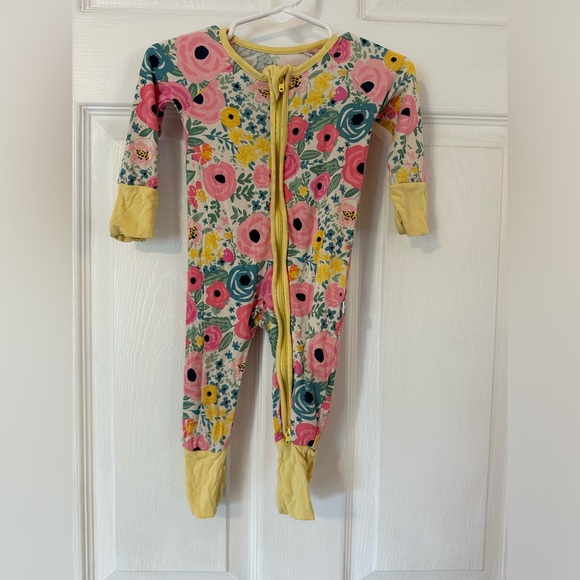 Little Sleepies - Picture 2 of 4